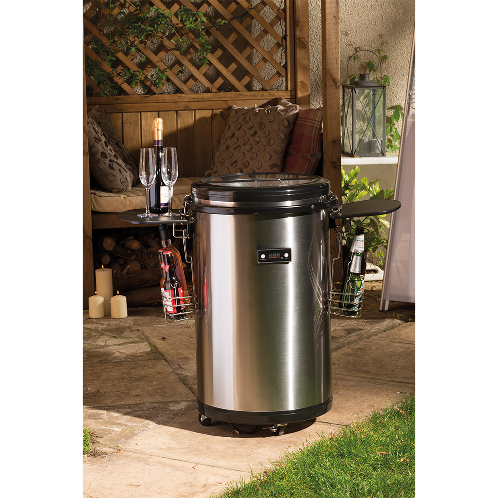 Lifestyle - Outdoor Electric Drinks Cooler